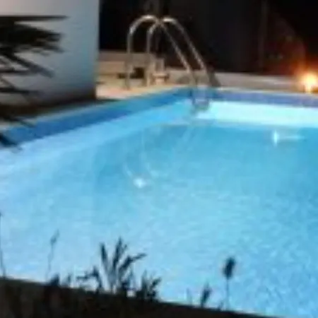 Lux Afrodita - Four Bedroom With Outdoor Pool *