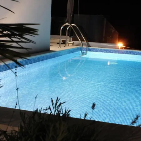 Vila Lux Afrodita - Four Bedroom With Outdoor Pool *