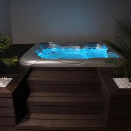 Lux Afrodita - Four Bedroom With Outdoor Pool * Makarská